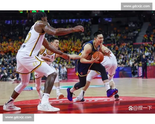 辽宁主场迎战广东焦点对决巅峰之夜看CBA强强碰撞精彩直播